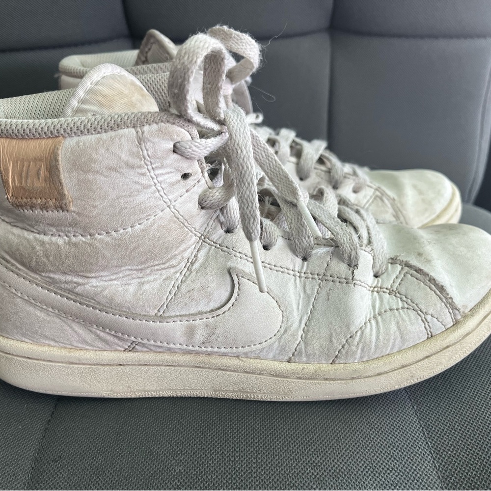 Women's Nike white High-Top Sneakers